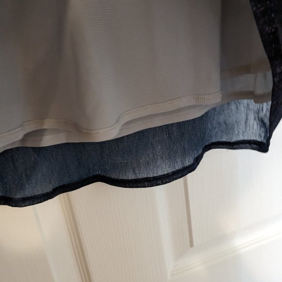 Sparkly Easywear Chico's Blouse - Picture 3 of 7